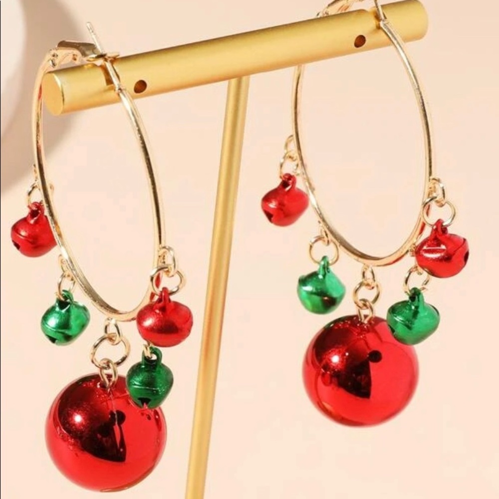 Earrings - Picture 3 of 3